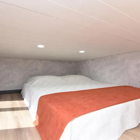Bed and Breakfast Reset Goecek