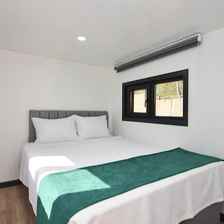 Bed and Breakfast Reset Goecek